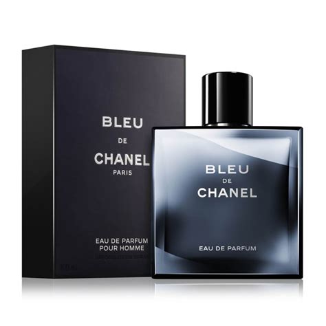 Bleu de Chanel Chanel cologne .